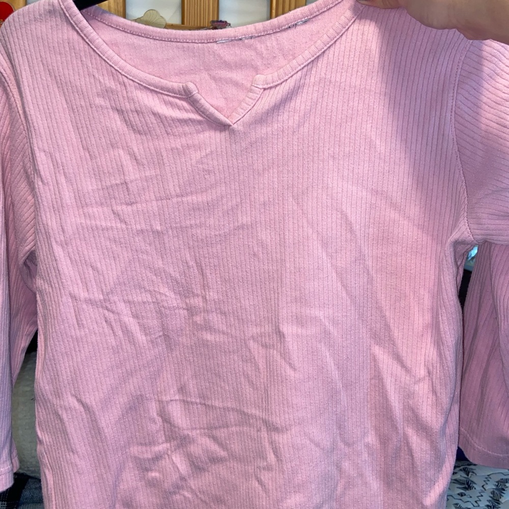 Light Pink Ribbed Top - Picture 2 of 3